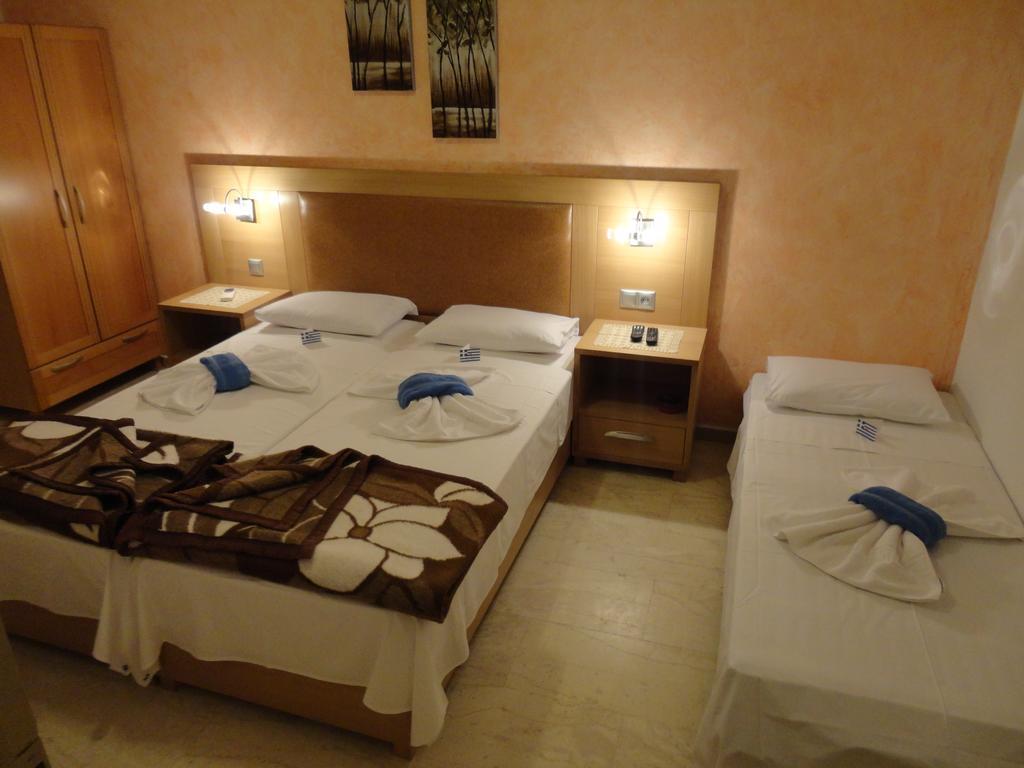 Maik Apartments Метаморфосі Номер фото