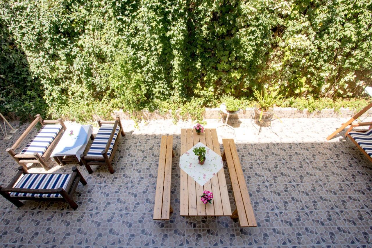 Maik Apartments Метаморфосі Екстер'єр фото